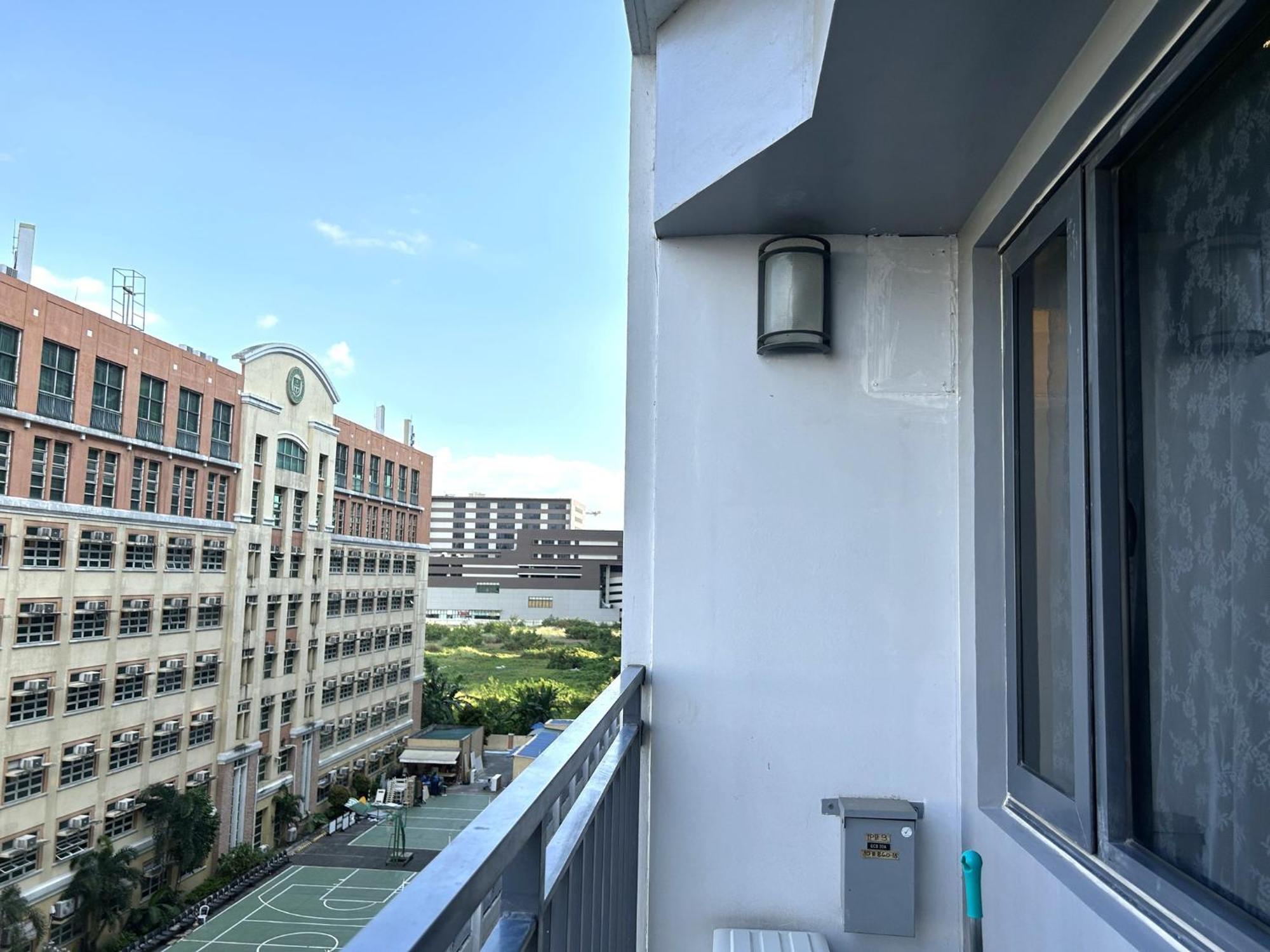 Shore Residences Moa Dynastel Staycation Pasay Esterno foto