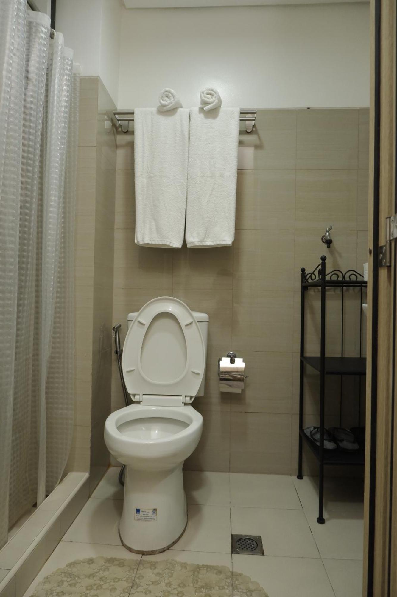 Shore Residences Moa Dynastel Staycation Pasay Esterno foto